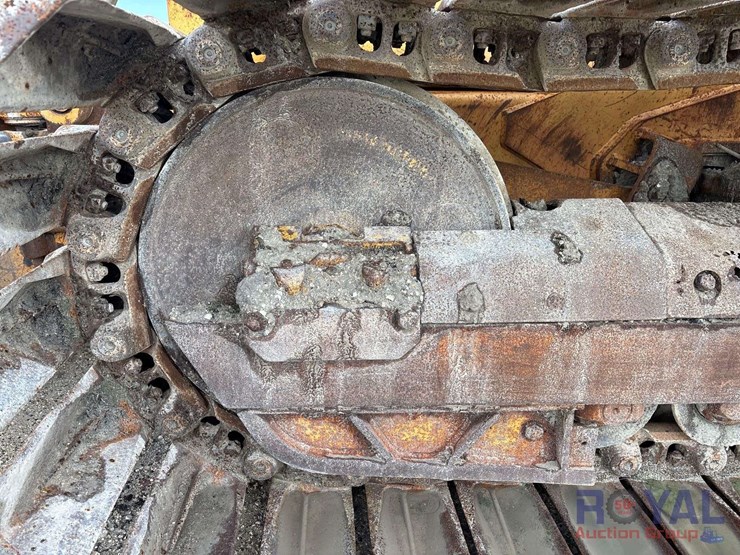 case-1150g-crawler-tractor-dozer-image-28