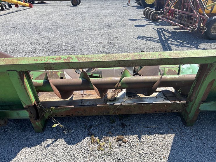 john-deere-444-image-18