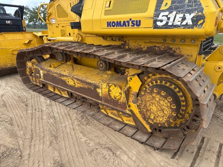 2021-komatsu-d51ex-24-image-9