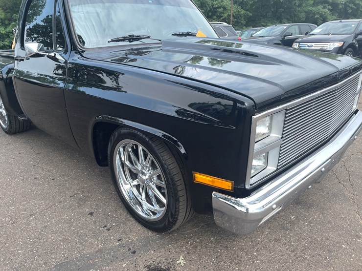 1982-chevrolet-c10-image-12