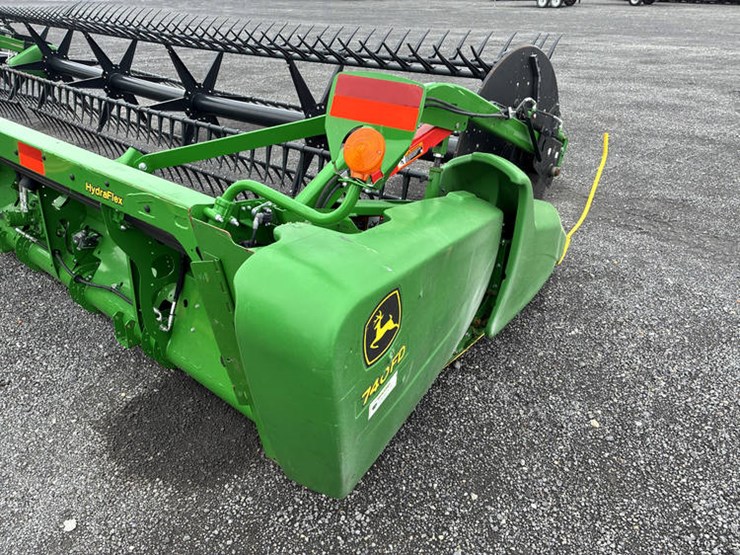 2019-john-deere-740fd-image-14