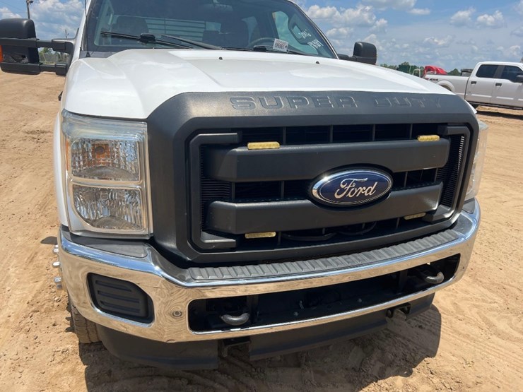 2016-ford-f350-image-13