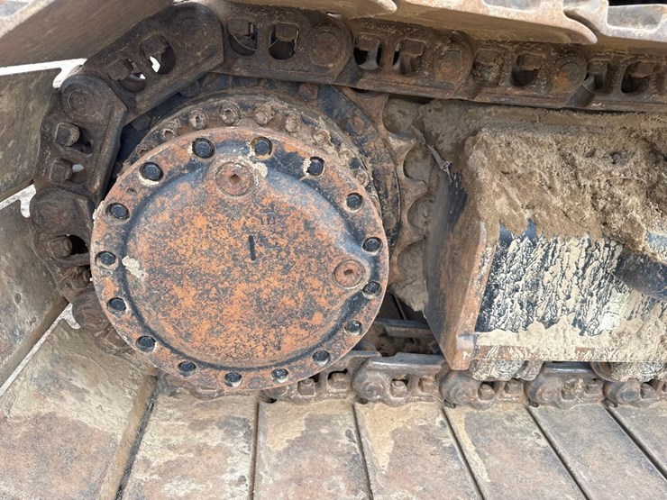 caterpillar-320gc-image-17