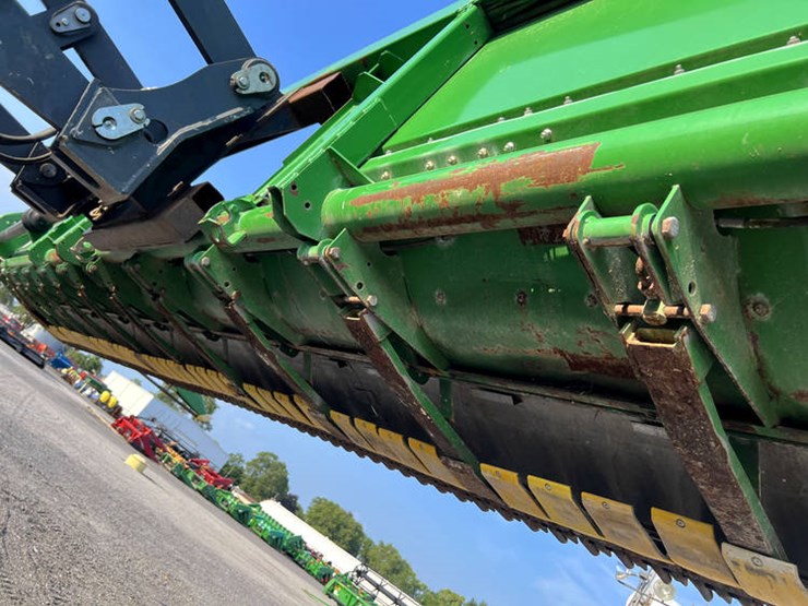 2011-john-deere-635f-image-20
