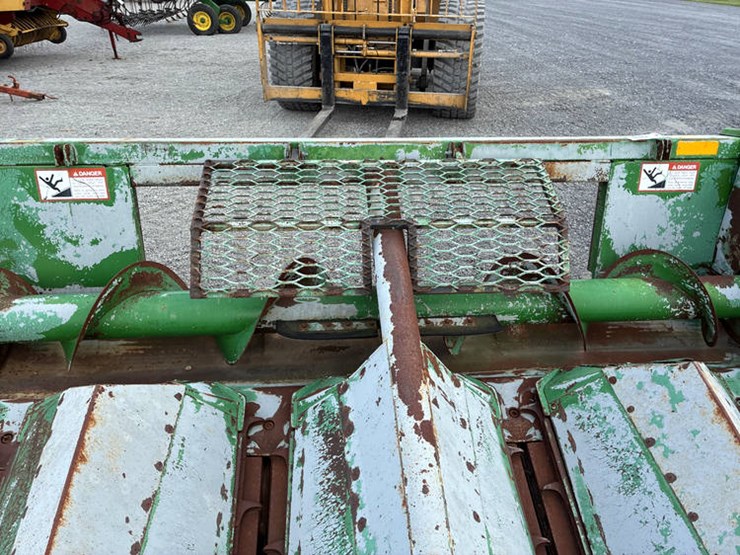john-deere-443-image-9