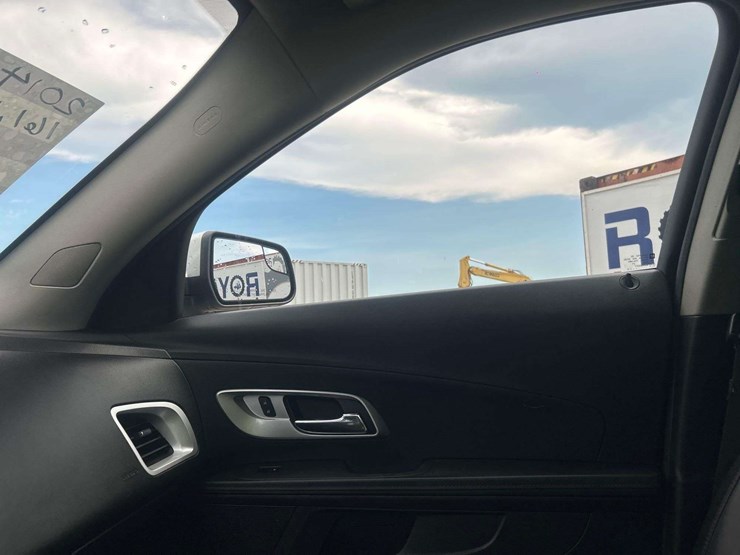 2014-chevrolet-equinox-image-13