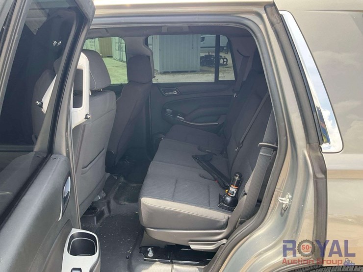 2018-chevrolet-tahoe-image-18