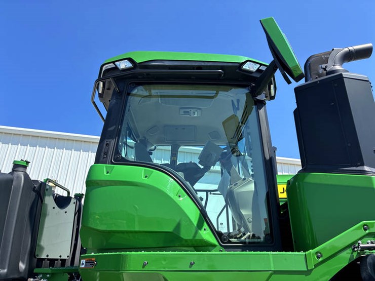 2023-john-deere-9r-440-image-20