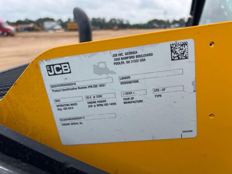 jcb-3ts-8t-image-21