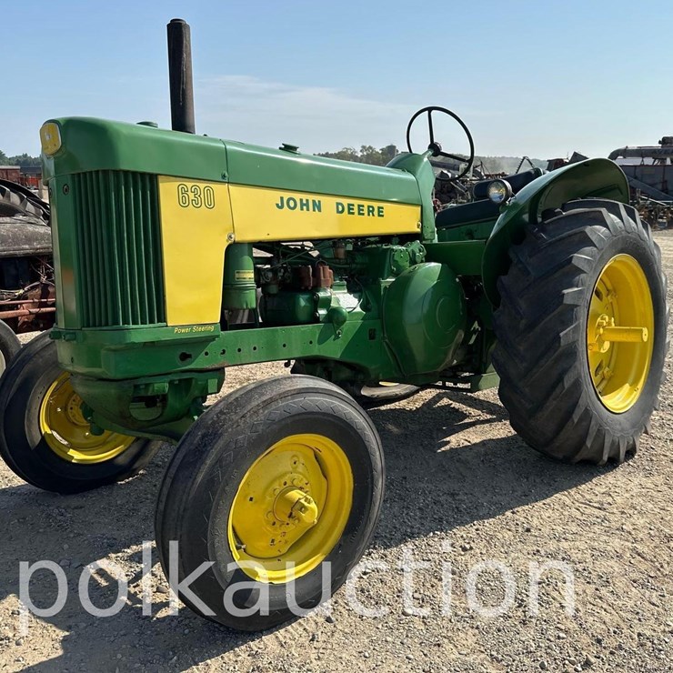JOHN DEERE 630