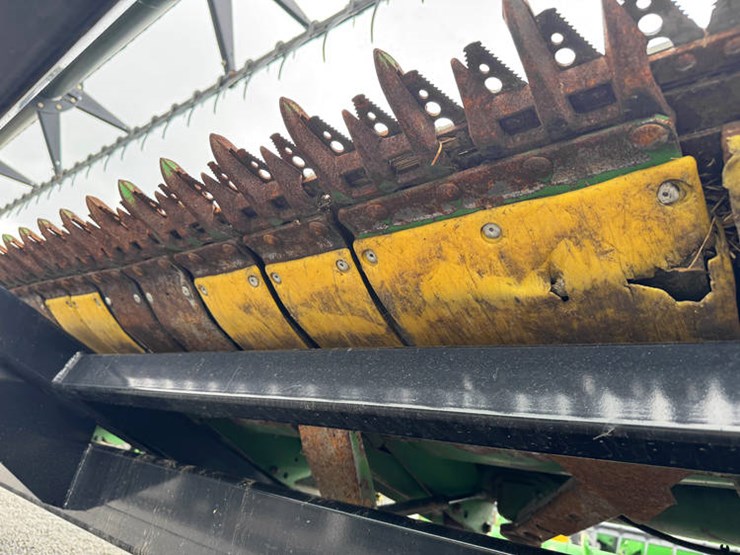 2016-john-deere-635f-image-18