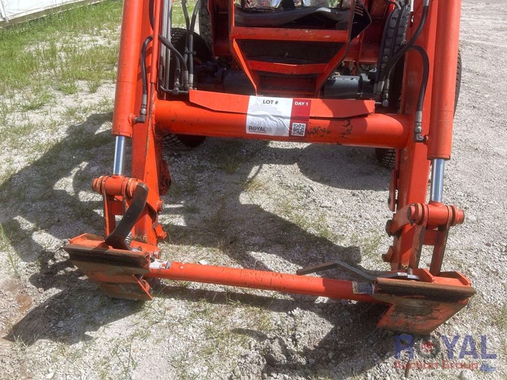 kubota-l5030d-50hp-front-loader-utility-tractor-image-8