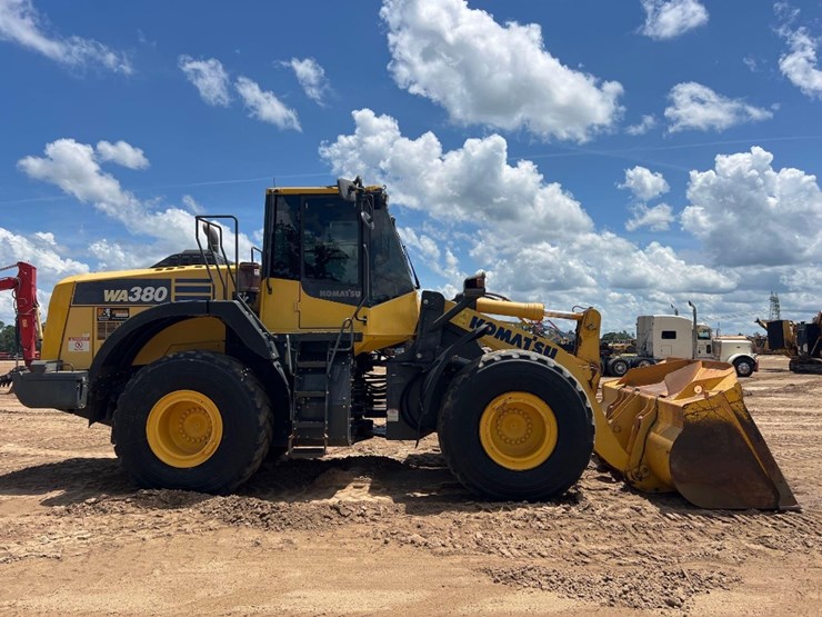 komatsu-wa380-8-image-5