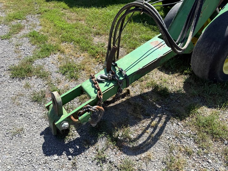 john-deere-1560-image-18