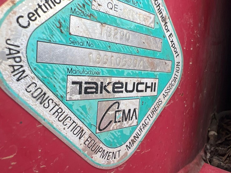 takeuchi-tb290-image-18