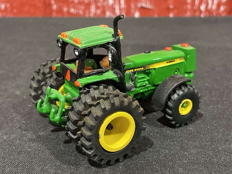 john-deere-64-image-6