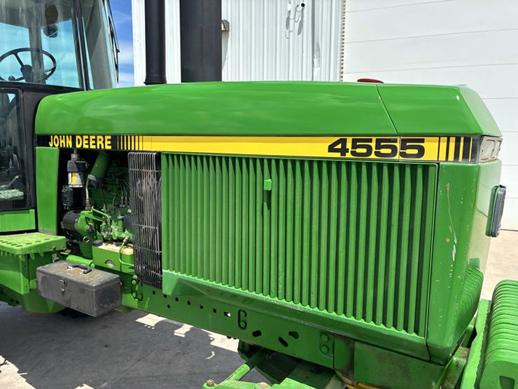 1990-john-deere-4555-image-17