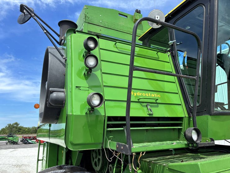 1983-john-deere-6620-image-23