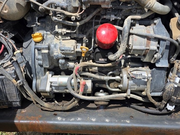 2018-bobcat-t870-image-42