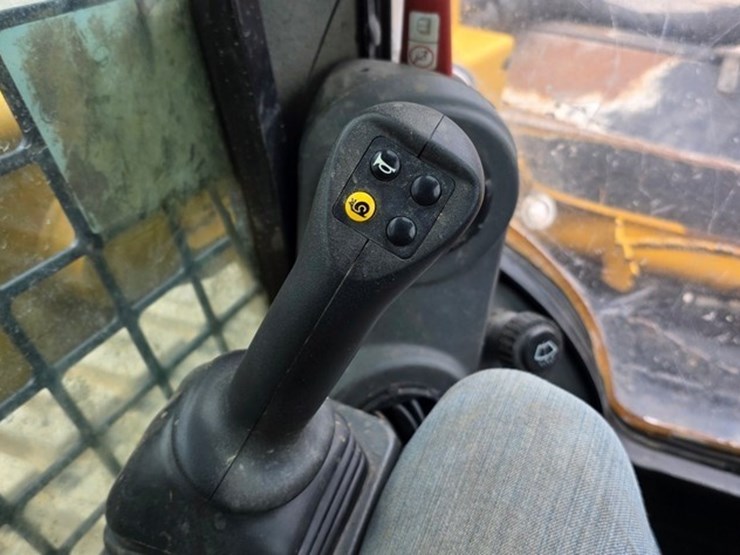 2020-caterpillar-299d3-xe-image-50