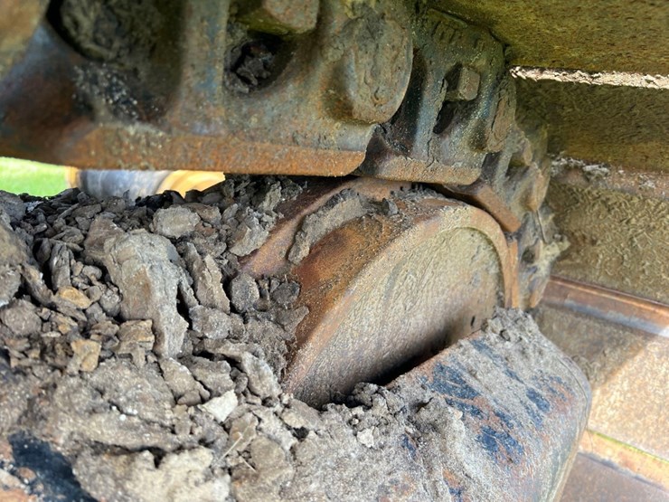 caterpillar-336-image-11