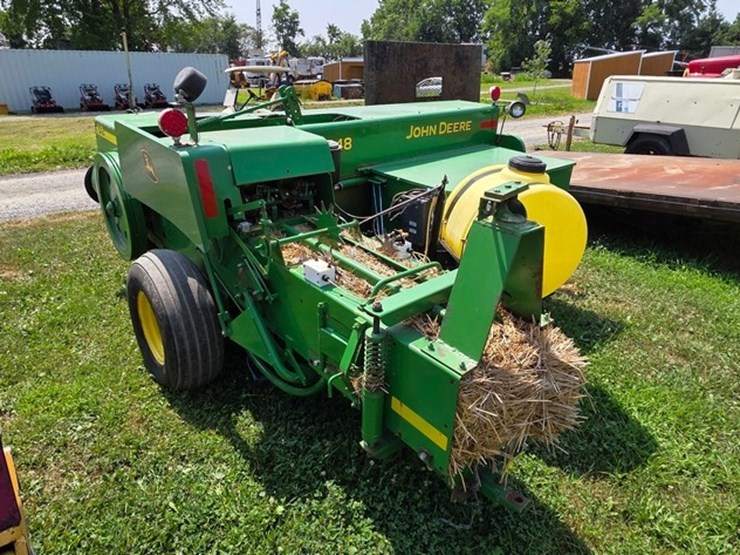 john-deere-348-image-3
