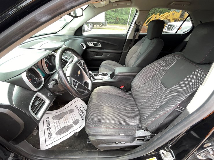 2013-chevrolet-equinox-lt-image-49