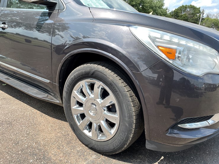 2013-buick-enclave-image-32