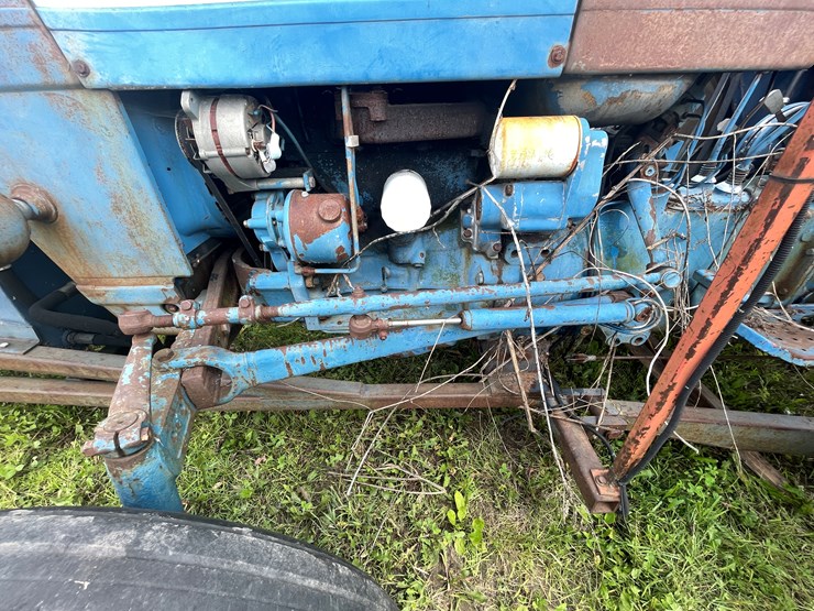ford-3600-image-17