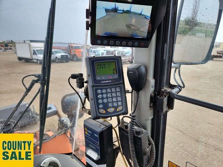 2015-doosan-dl250-3-image-10