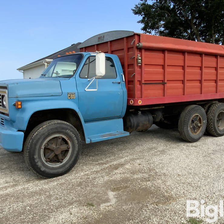 1975 CHEVROLET C65