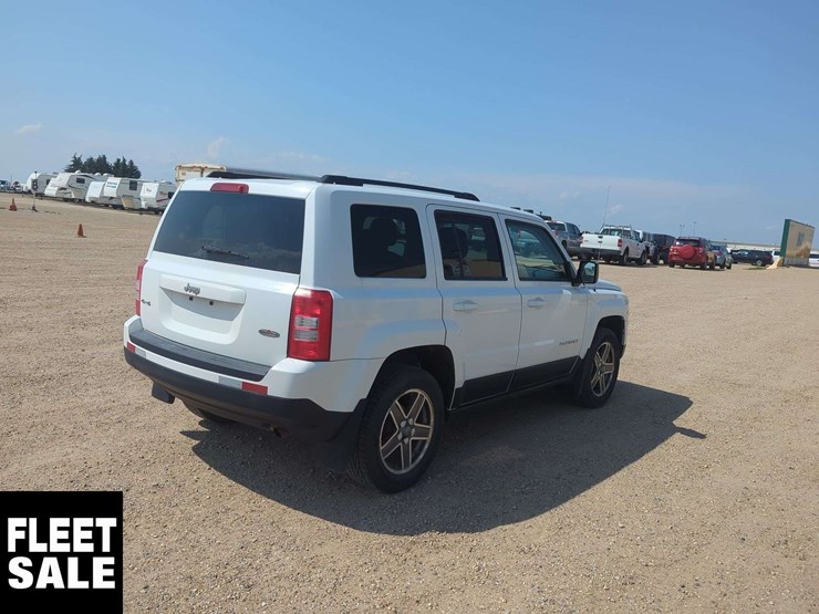 2012-jeep-patriot-image-4