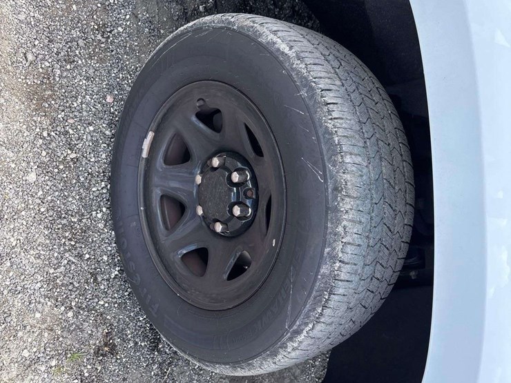 2019-chevrolet-tahoe-image-27