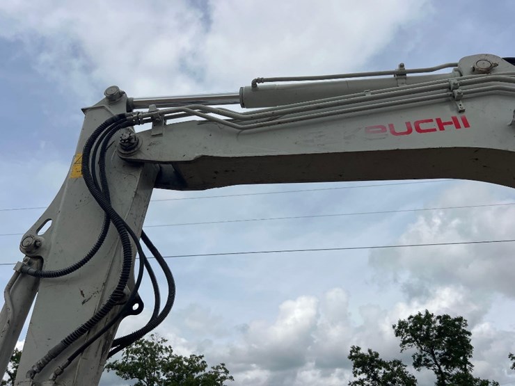 takeuchi-tb290-image-13