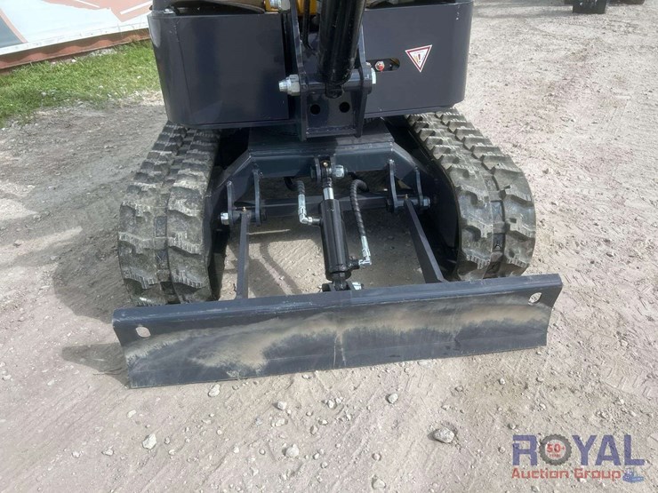 unused-2025-cfg-industry-mx12rx-mini-excavator-image-7