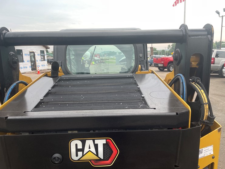 2019-caterpillar-259d3-image-22