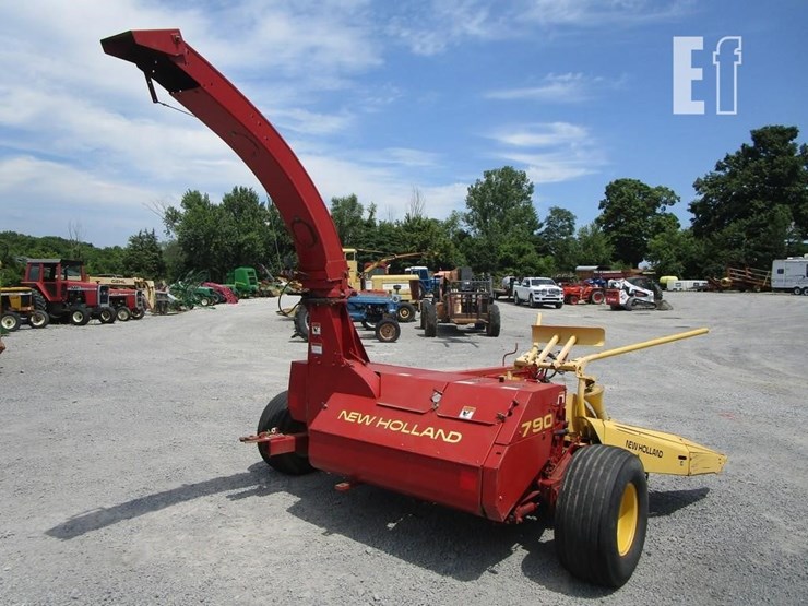 new-holland-790-image-14