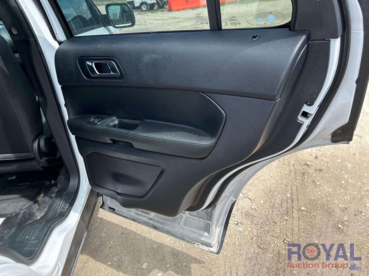 2019-ford-explorer-image-20
