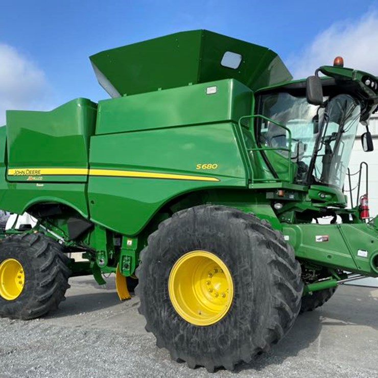 2017 JOHN DEERE S680