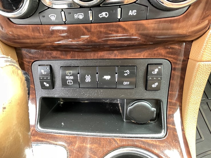 2014-buick-enclave-image-49