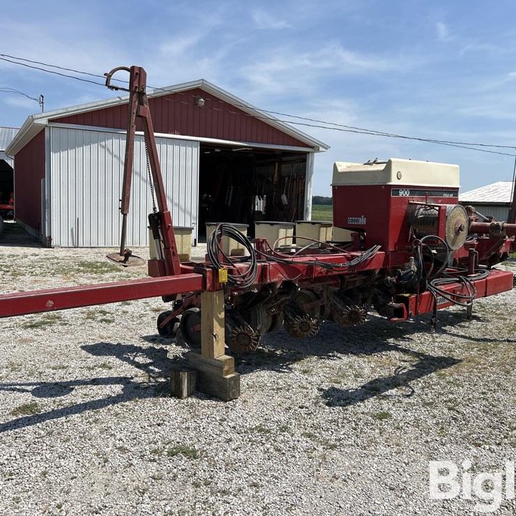 CASE IH 900