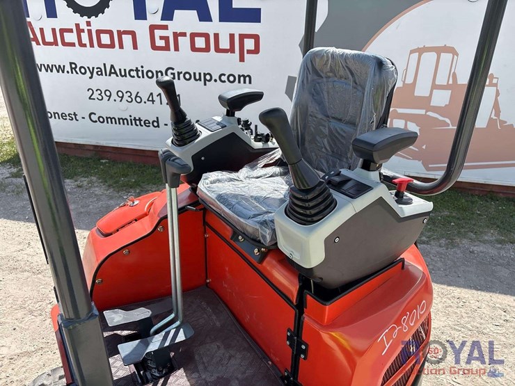 unused-2025-cfg-qk20r-mini-excavator-image-12