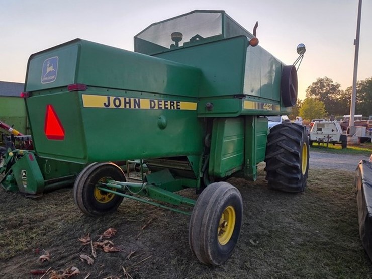john-deere-4420-image-4