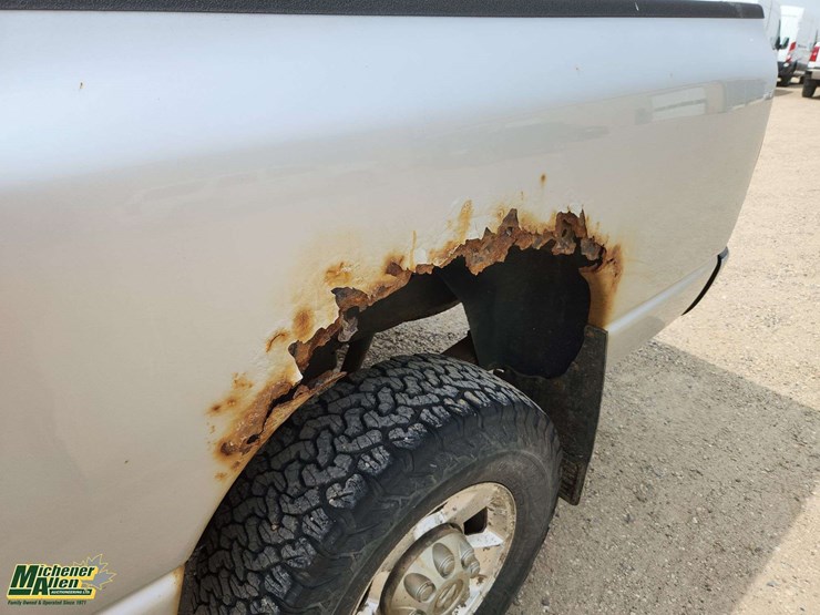 2005-dodge-ram-2500-image-35