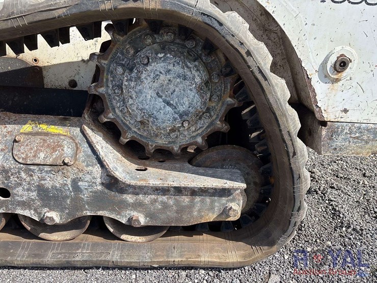 2018-bobcat-t590-image-24