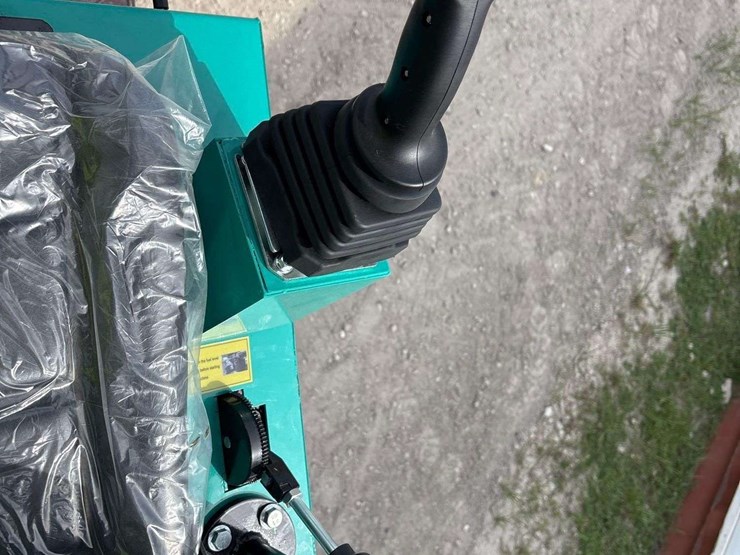 unused-2025-cfg-mh12rx-mini-excavator-image-14