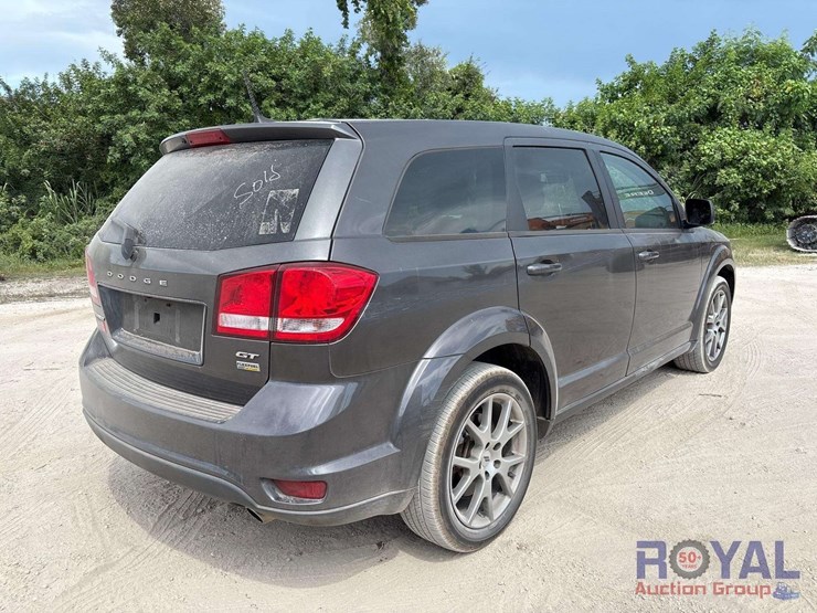 2019-dodge-journey-image-3