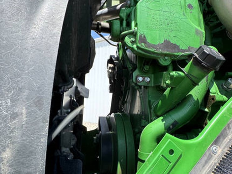 2017-john-deere-9570r-image-51