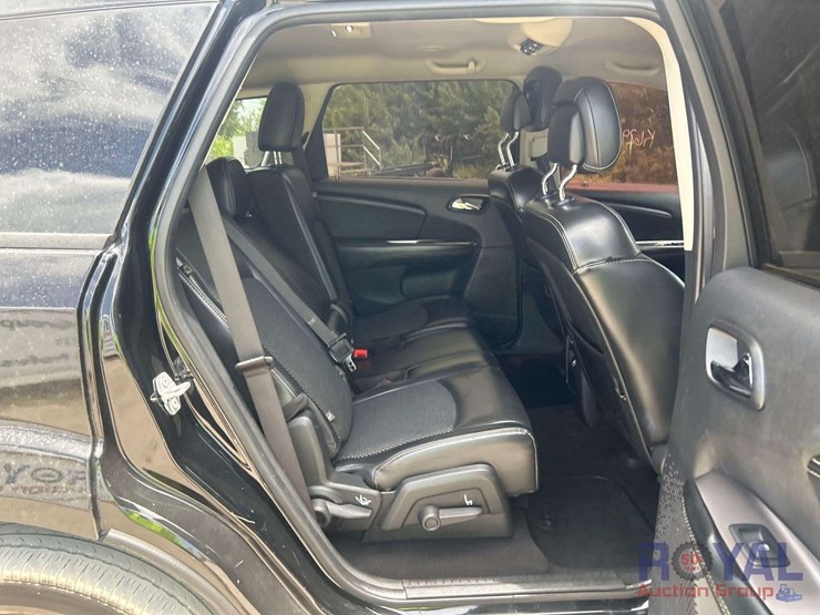 2018-dodge-journey-image-23