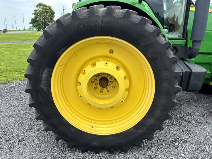 2009-john-deere-8430-image-45